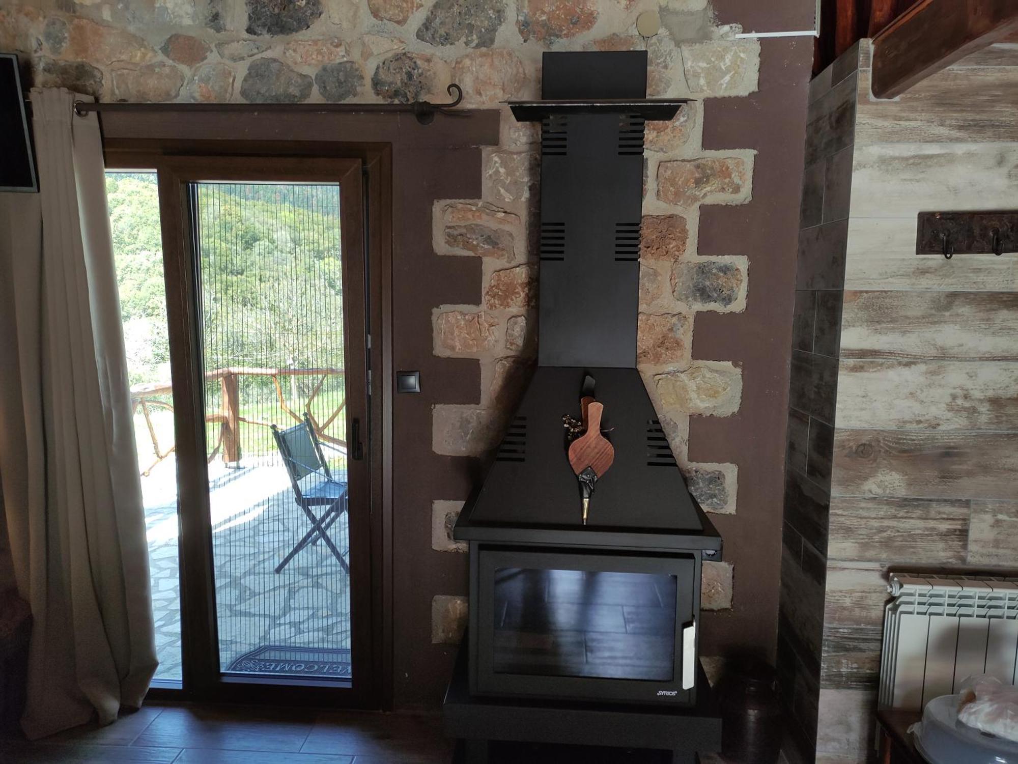 Oneiropagidasuites Kalavryta Habitación foto